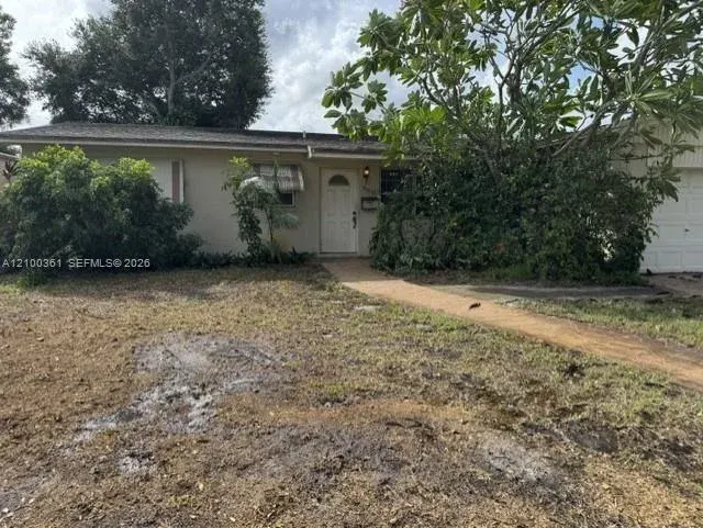 650 SW 68th Boulevard, Pembroke Pines, FL 33023