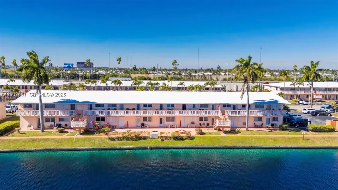 901 SW 11 Avenue 17h, Hallandale Beach, FL 33009
