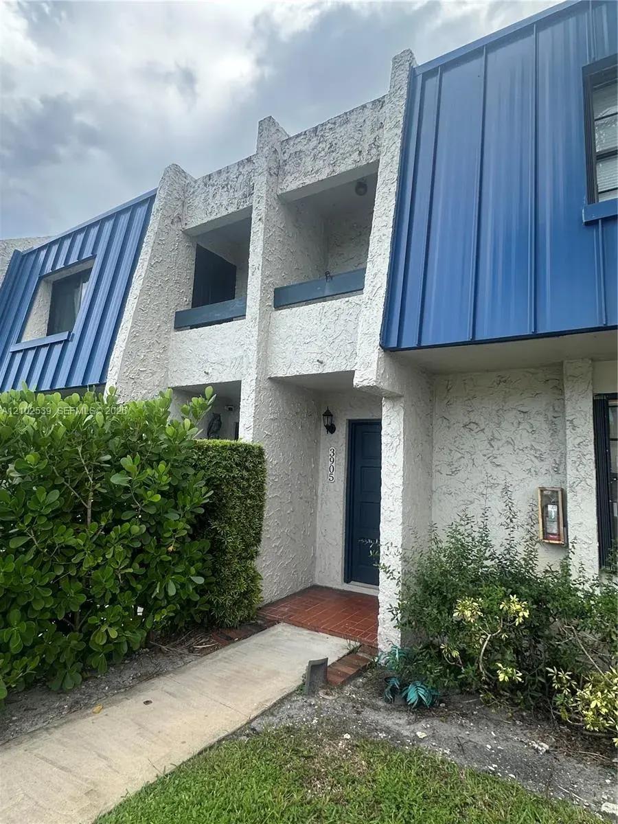 3905 Sheridan Street, Hollywood, FL 33021