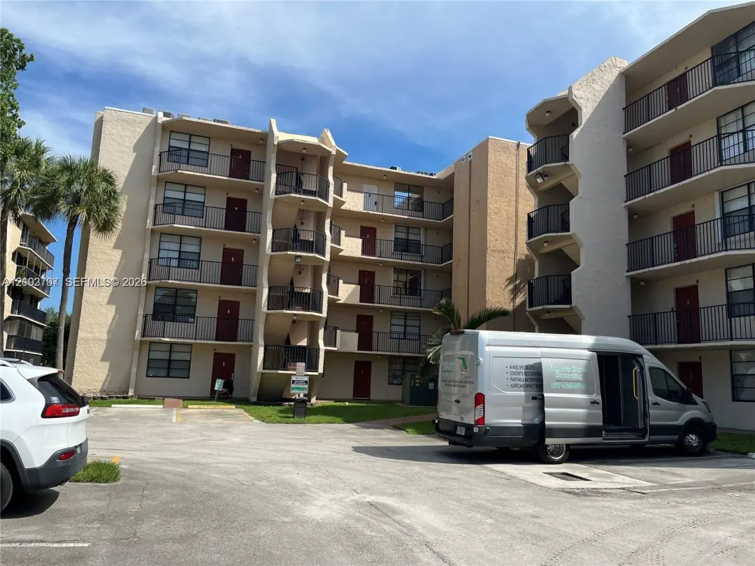 3500 Blue Lake Drive 501, Pompano Beach, FL 33064