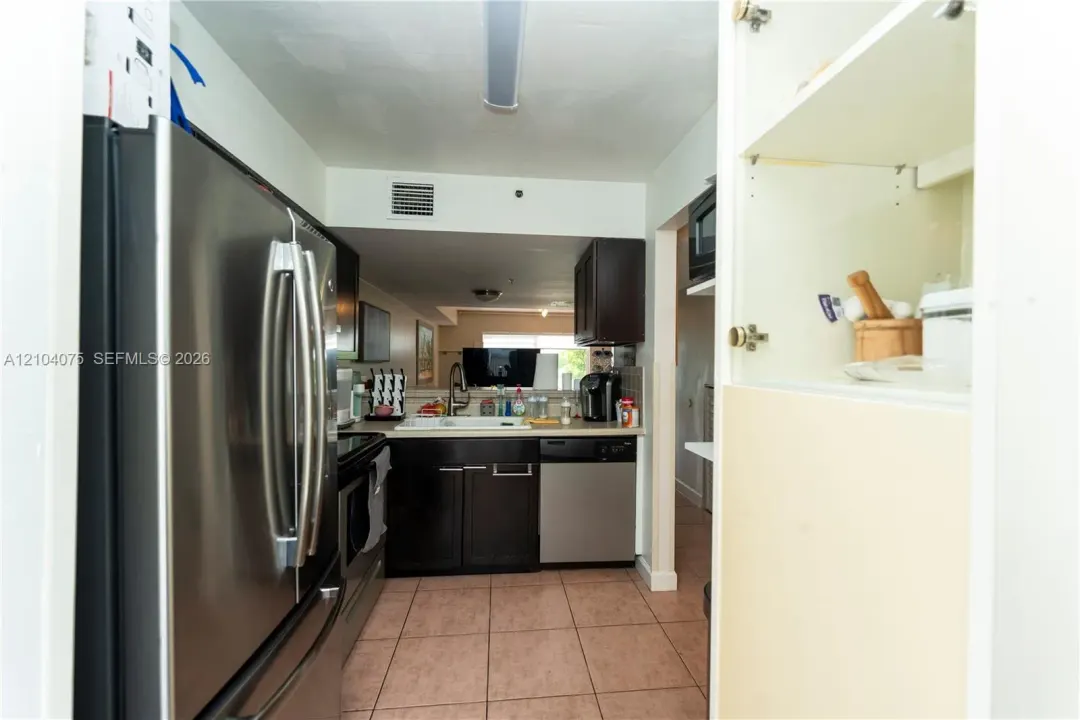 Address Withheld, Weston, FL 33326