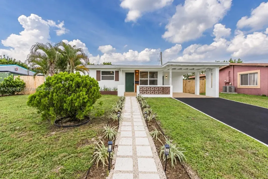 471 SW 27th Terrace, Fort Lauderdale, FL 33312