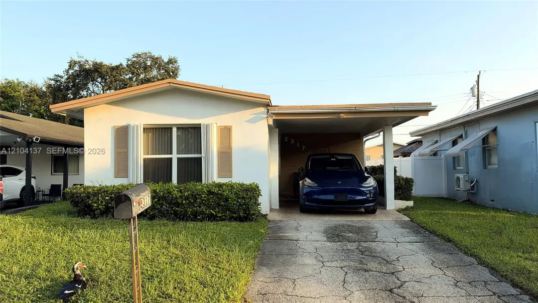 2317 Hope Street, Hollywood, FL 33020