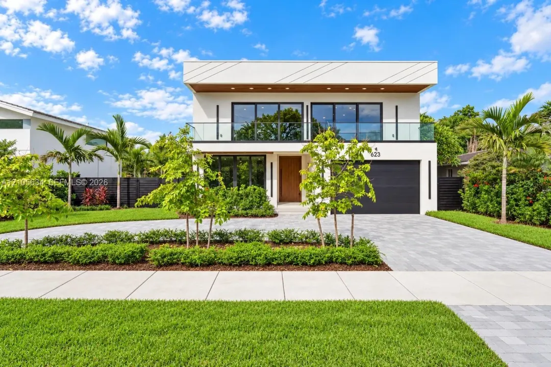 623 NE 16th Terrace, Fort Lauderdale, FL 33304