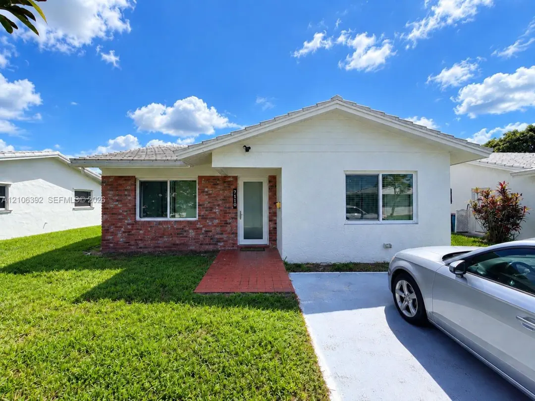 7110 NW 66th Terrace, Tamarac, FL 33321