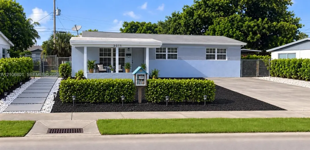 Address Withheld, Fort Lauderdale, FL 33311