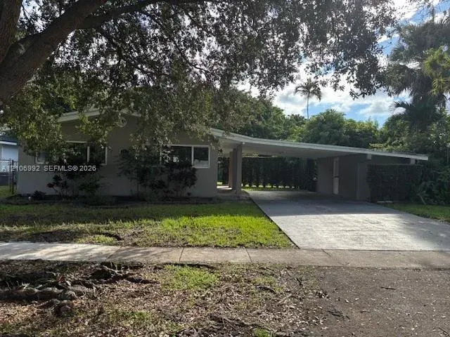 217 S 57th Terrace, Hollywood, FL 33023
