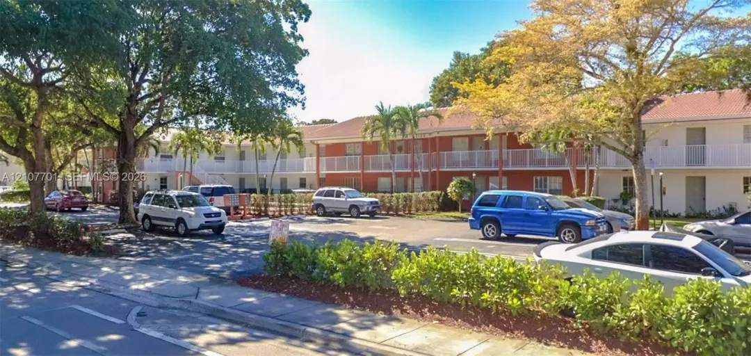 Address Withheld, Coral Springs, FL 33065