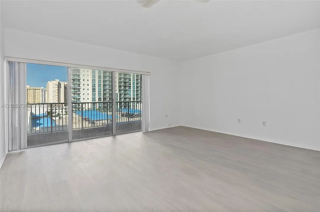 1965 S Ocean Drive 6h, Hallandale Beach, FL 33009