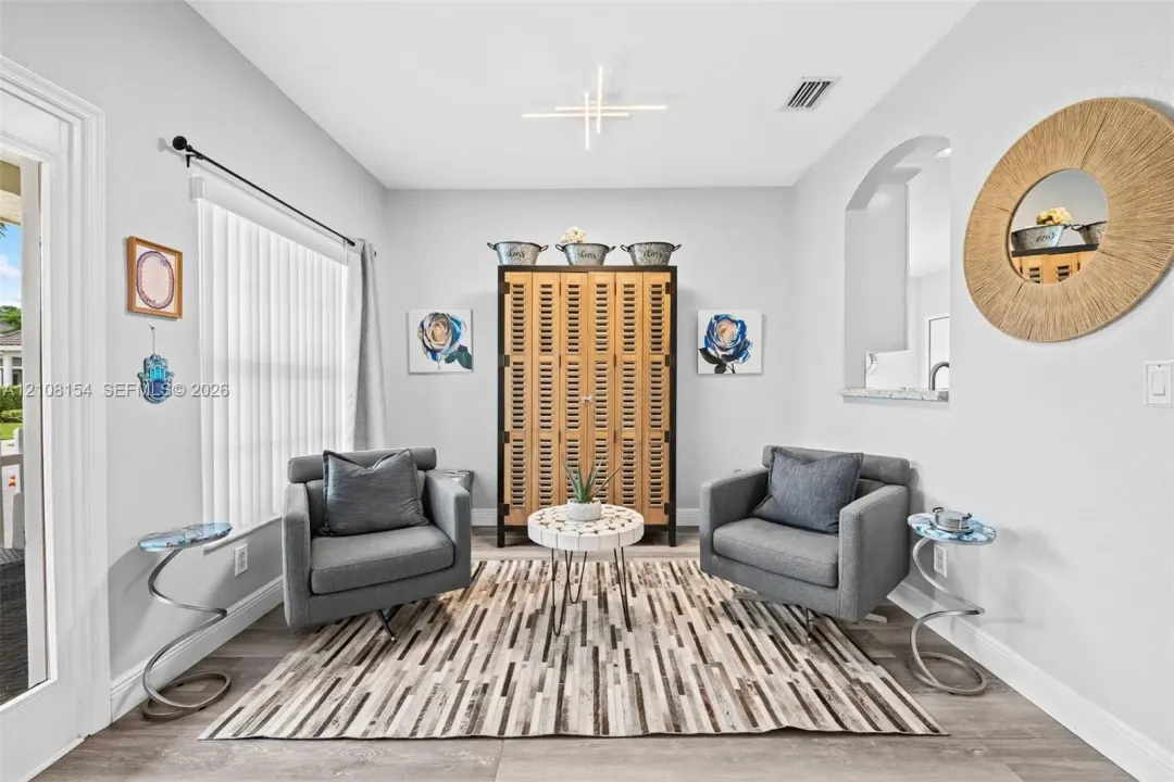 Address Withheld, Coral Springs, FL 33076
