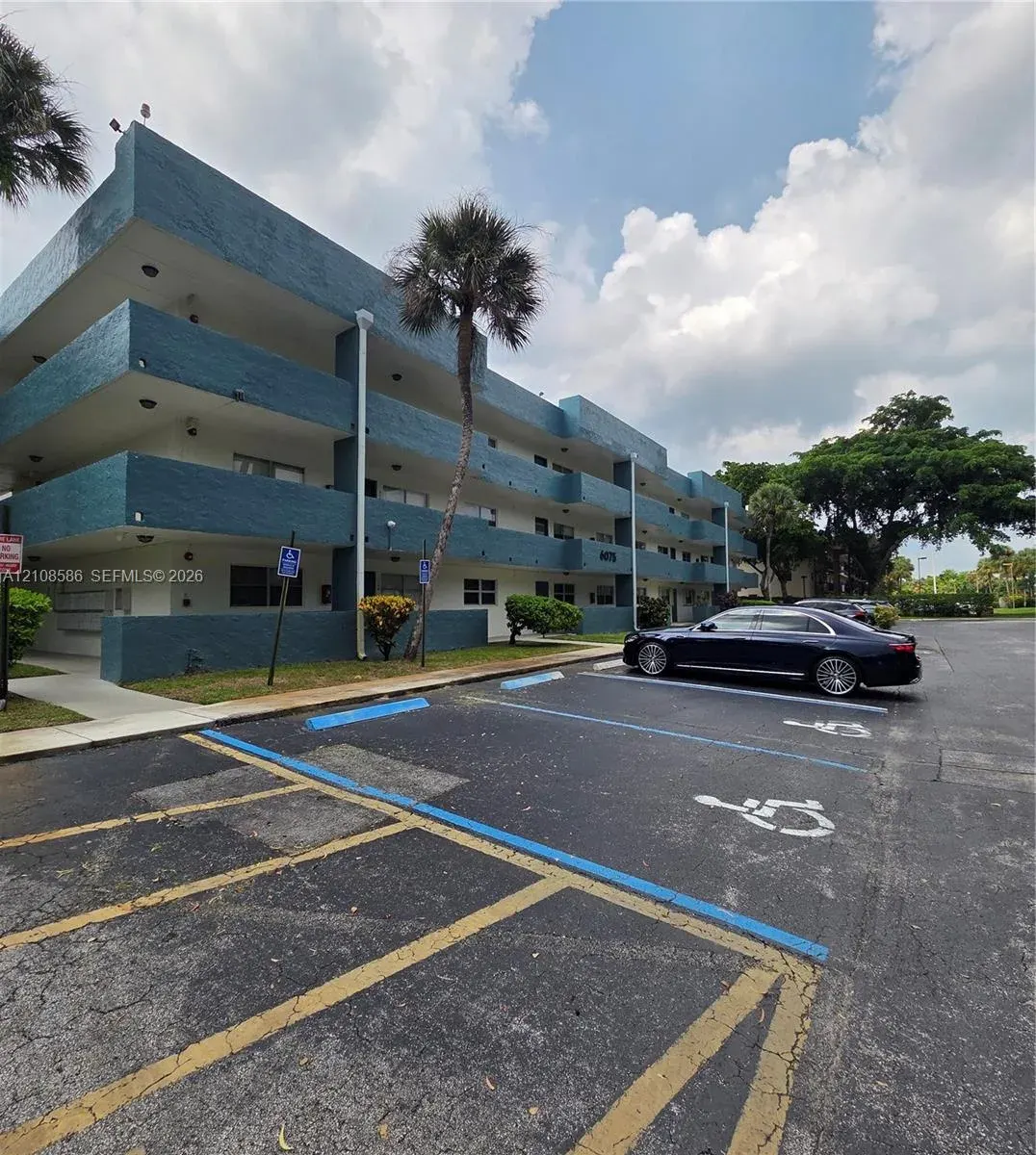 6075 N Sabal Palm Boulevard 110, Tamarac, FL 33319