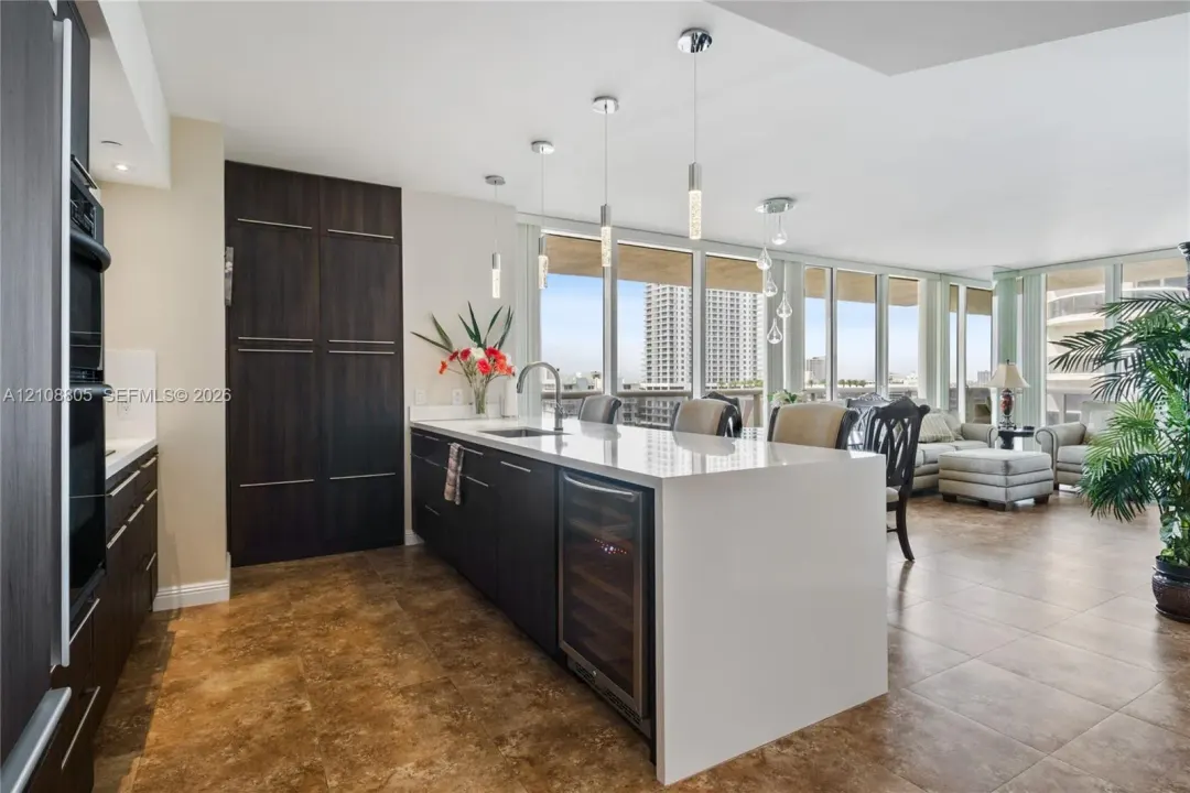 Address Withheld, Hallandale Beach, FL 33009