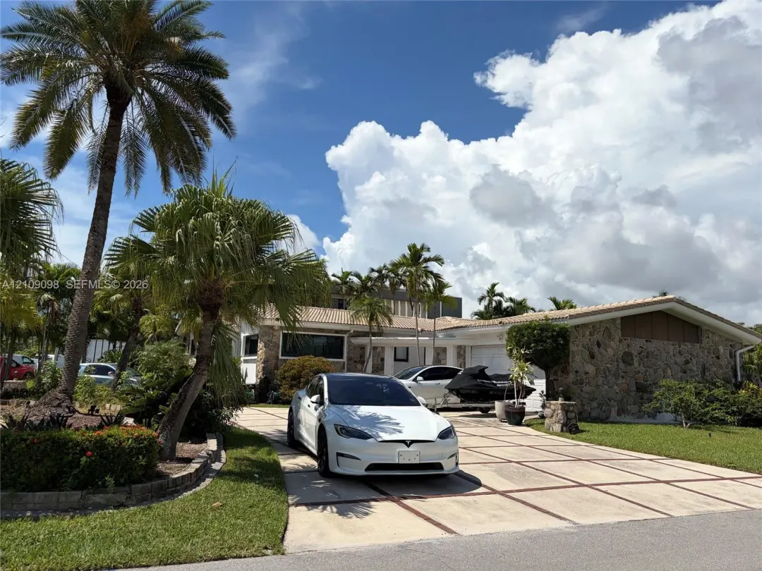 600 Hibiscus Drive, Hallandale Beach, FL 33009
