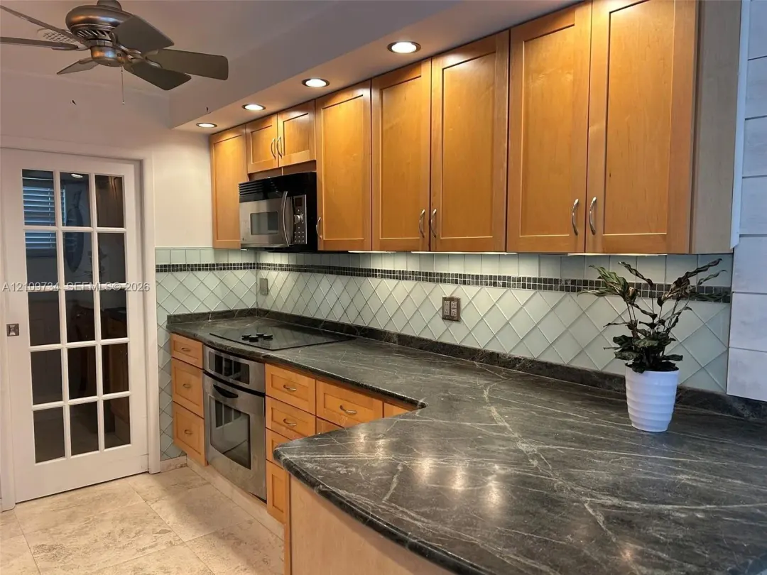 1501 SE 15th Street 1-2, Fort Lauderdale, FL 33316