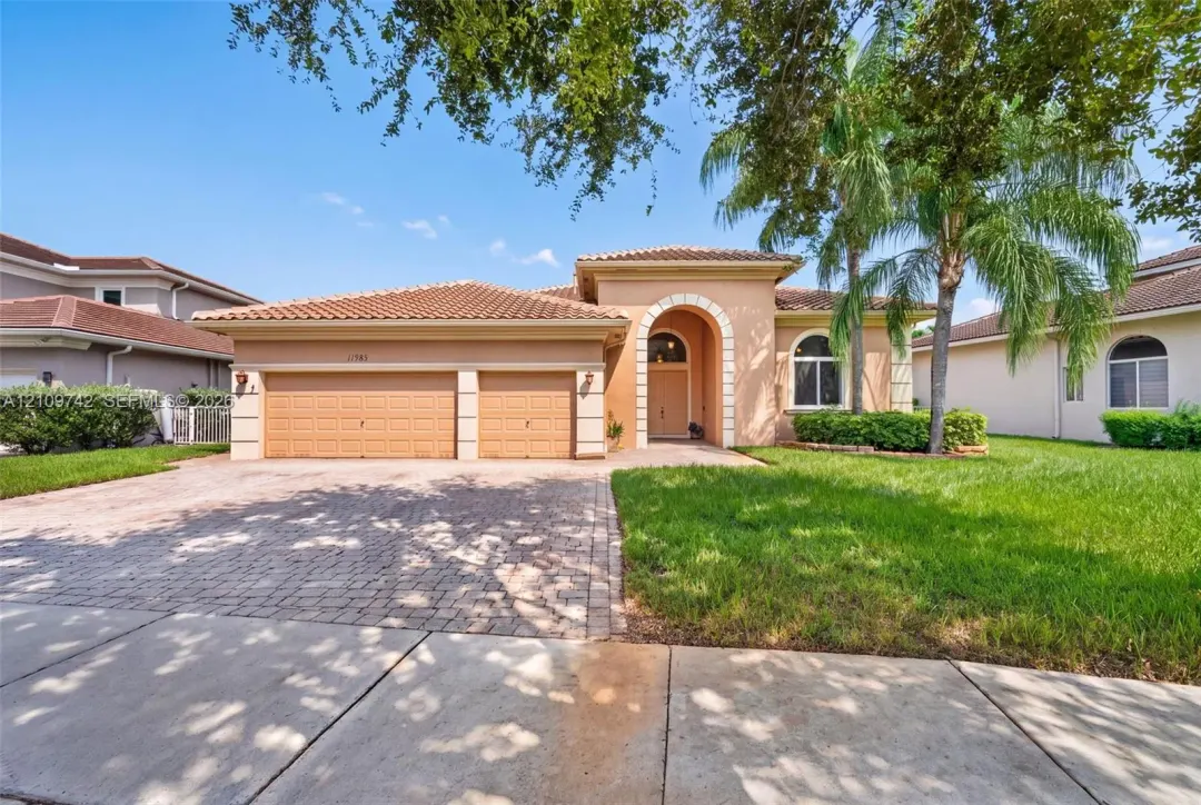 19143 SW 60th Court, Pembroke Pines, FL 33332