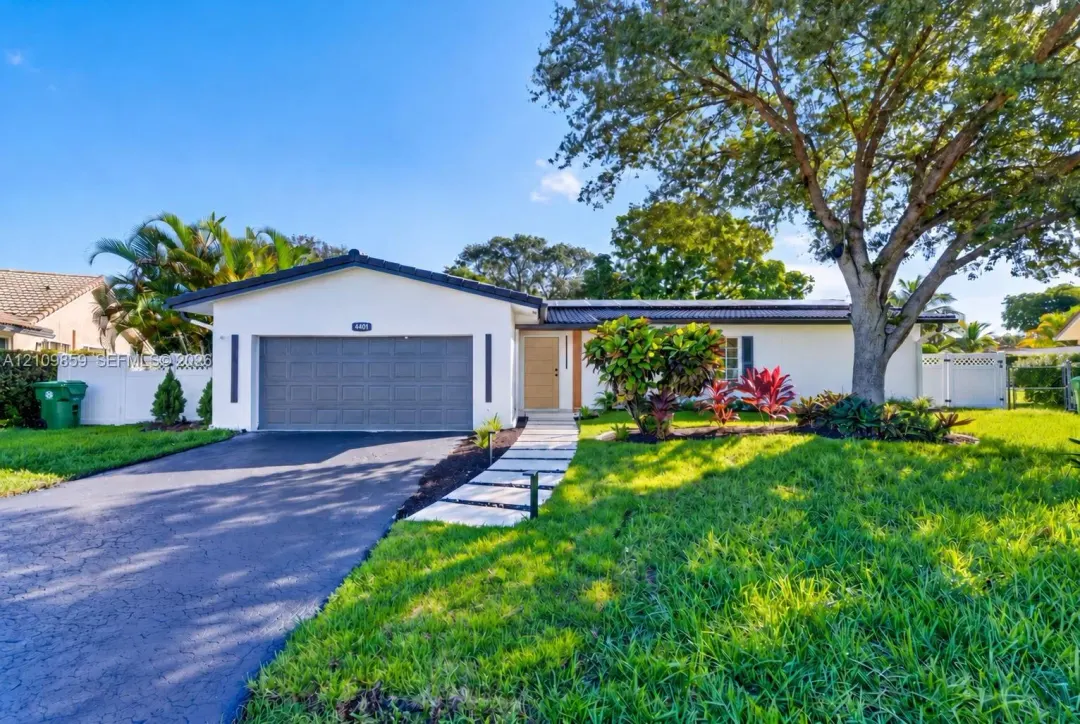 4401 NW 102nd Terrace, Coral Springs, FL 33065