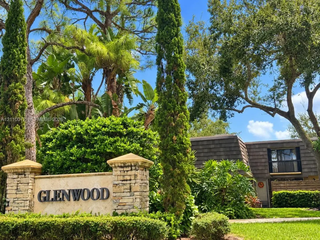 1601 16th Terrace, Palm Beach Gardens, FL 33418