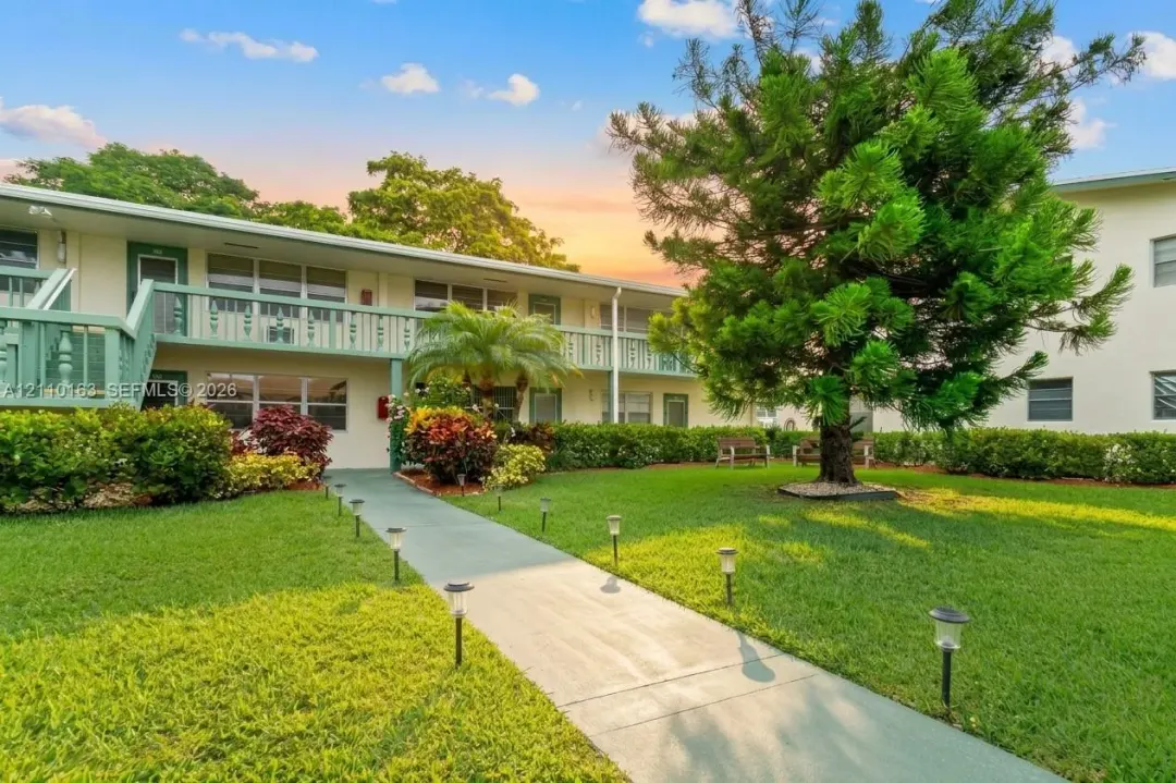 115 E Upminster E 115, Deerfield Beach, FL 33442