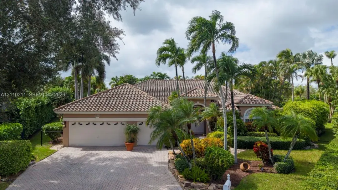 8348 NW 44th Street, Coral Springs, FL 33065
