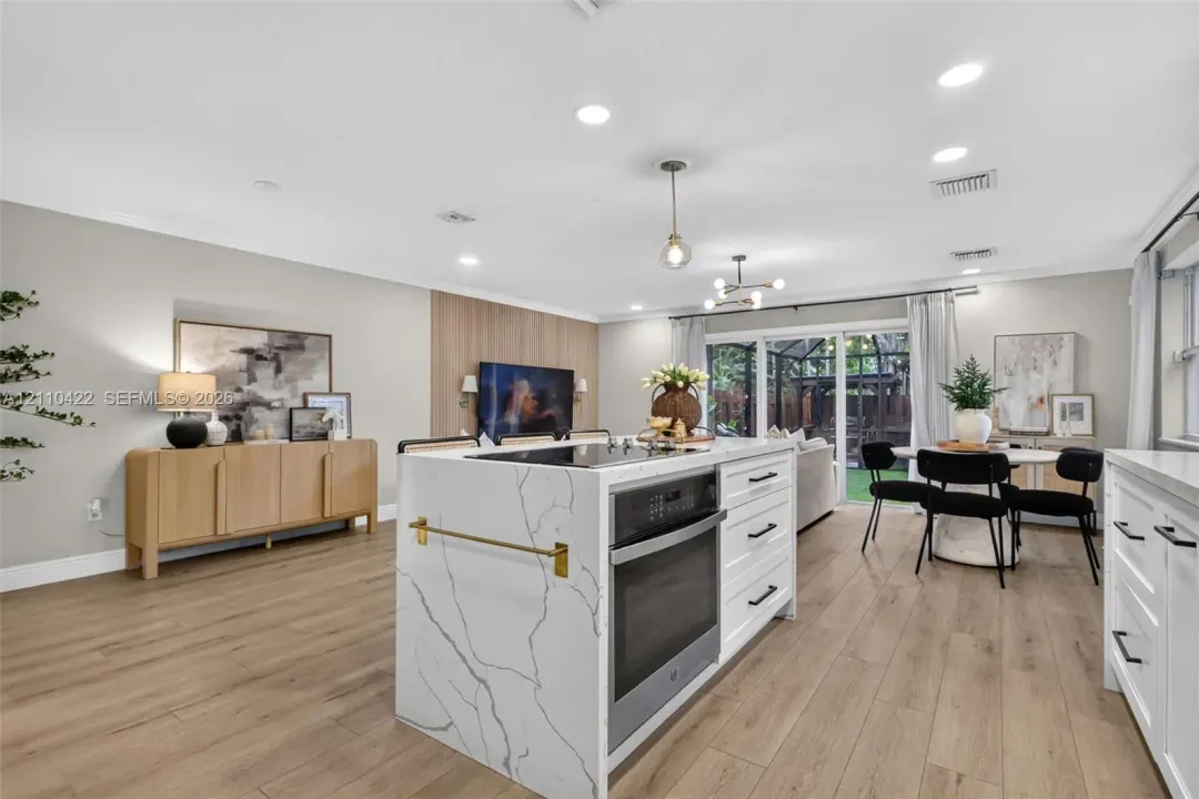 3950 Simms Street, Hollywood, FL 33021