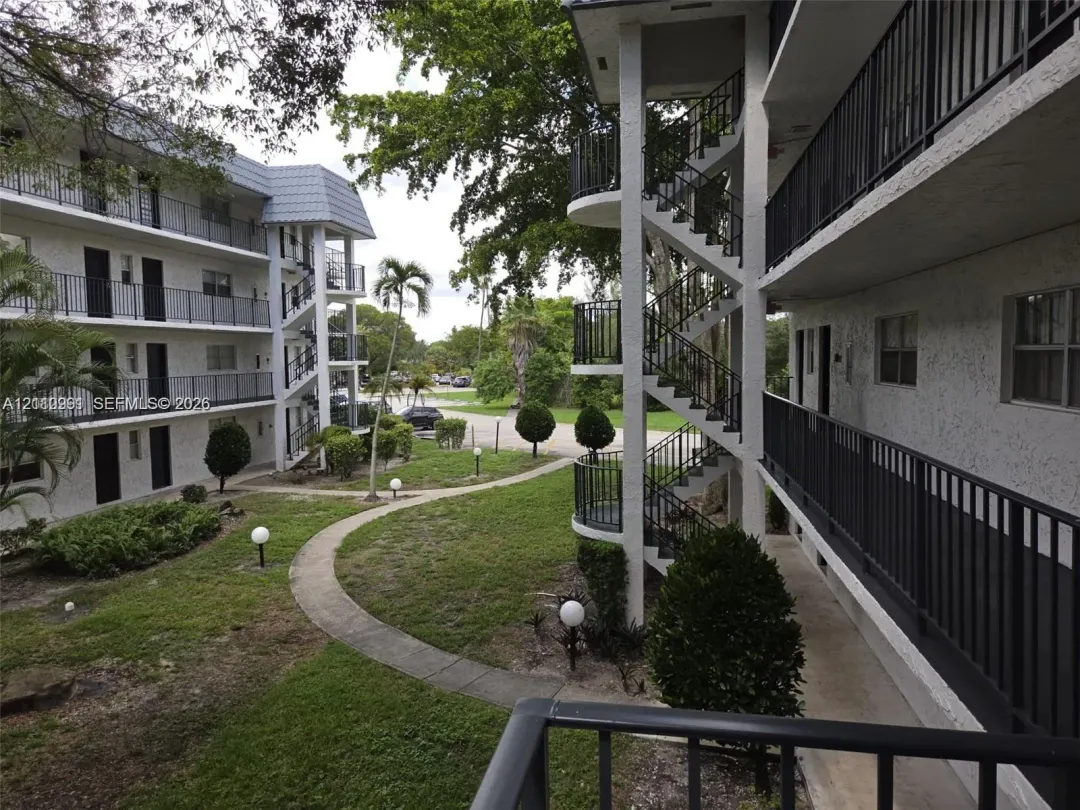 Address Withheld, Lauderhill, FL 33319