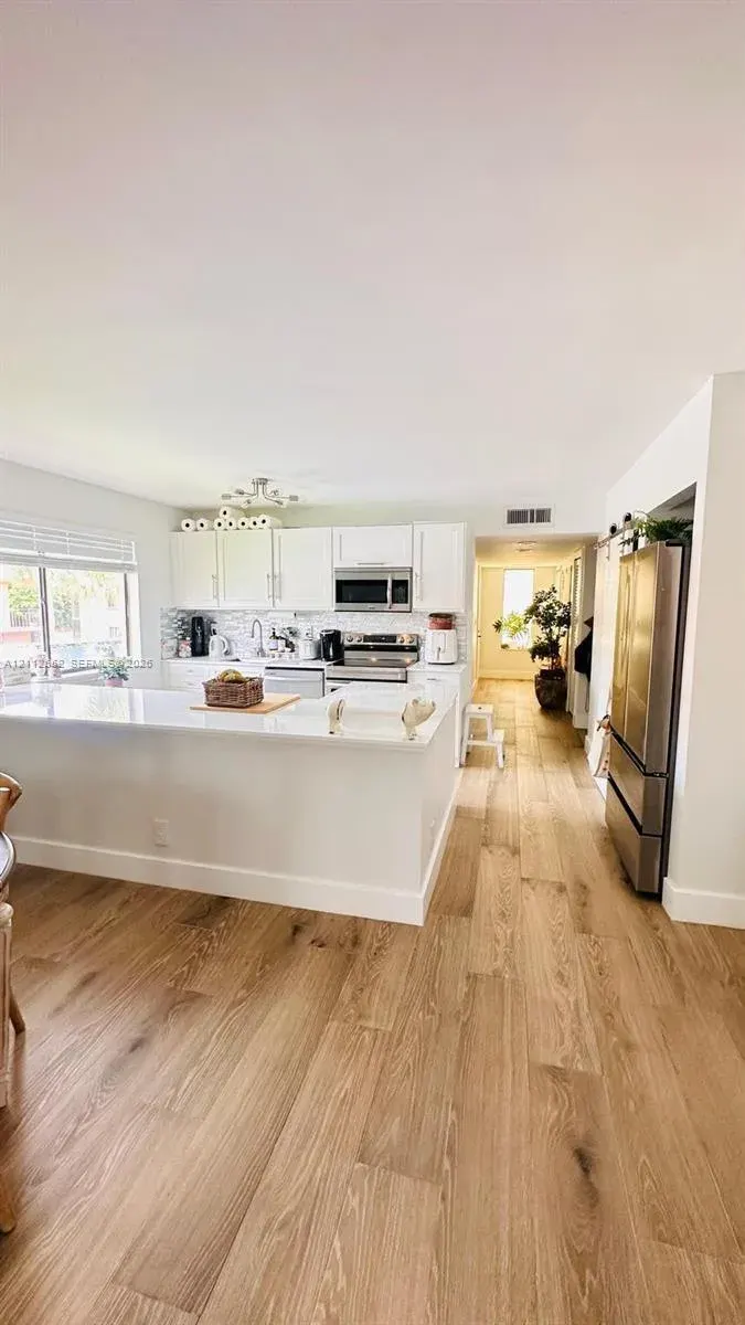 Address Withheld, Weston, FL 33326