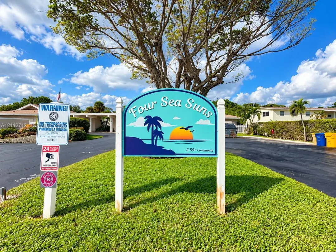 410 NE 17th Avenue 203, Boynton Beach, FL 33435