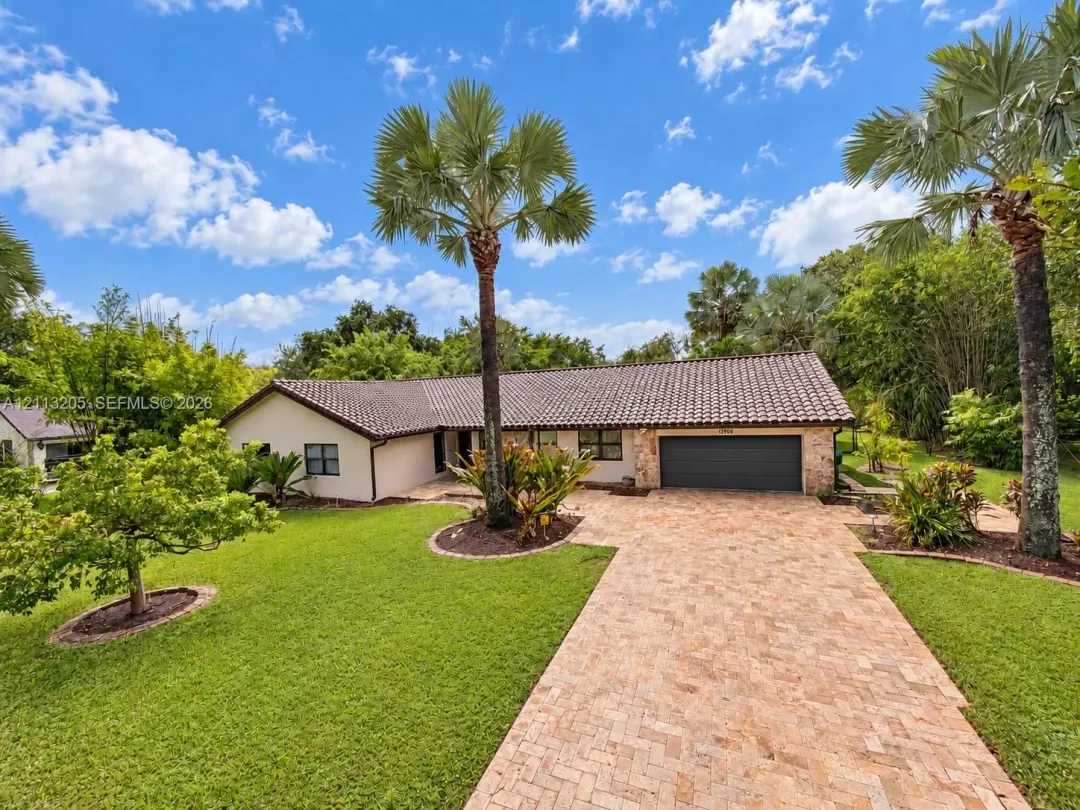 13500 SW 16th Court, Davie, FL 33325