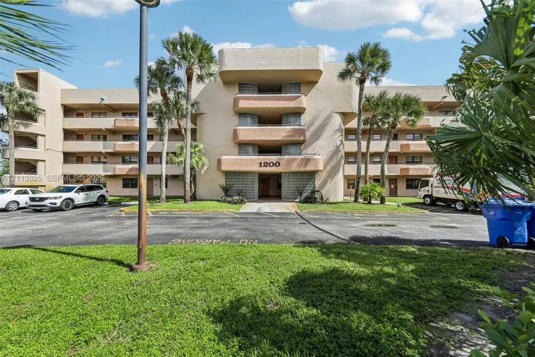 1200 NW 80th Avenue 405a, Margate, FL 33063