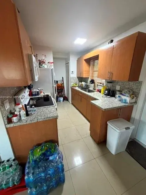 2312 Van Buren Street 11, Hollywood, FL 33020
