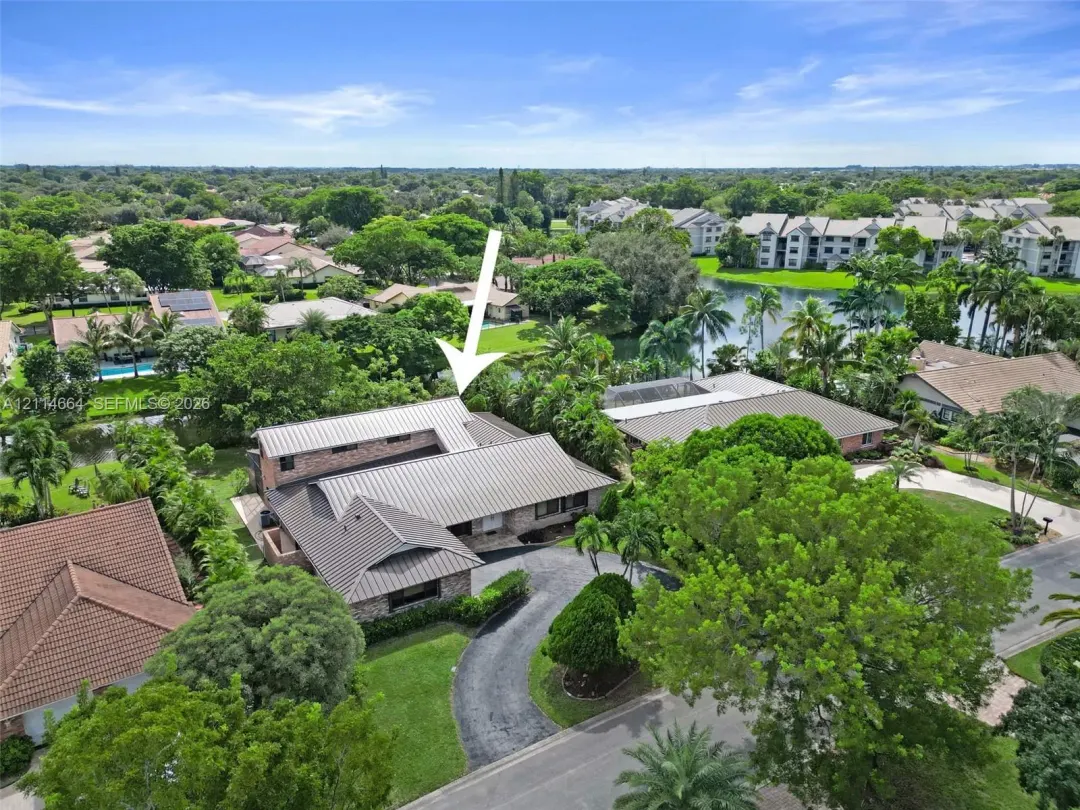 11164 NW 10th Place, Coral Springs, FL 33071