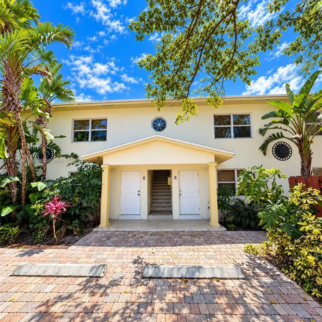 530 NE 15th Court 1, Fort Lauderdale, FL 33304