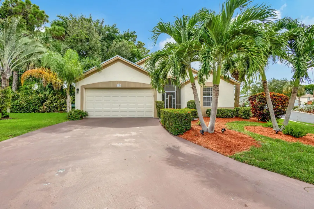 328 Hammocks Trail, Greenacres, FL, 33413
