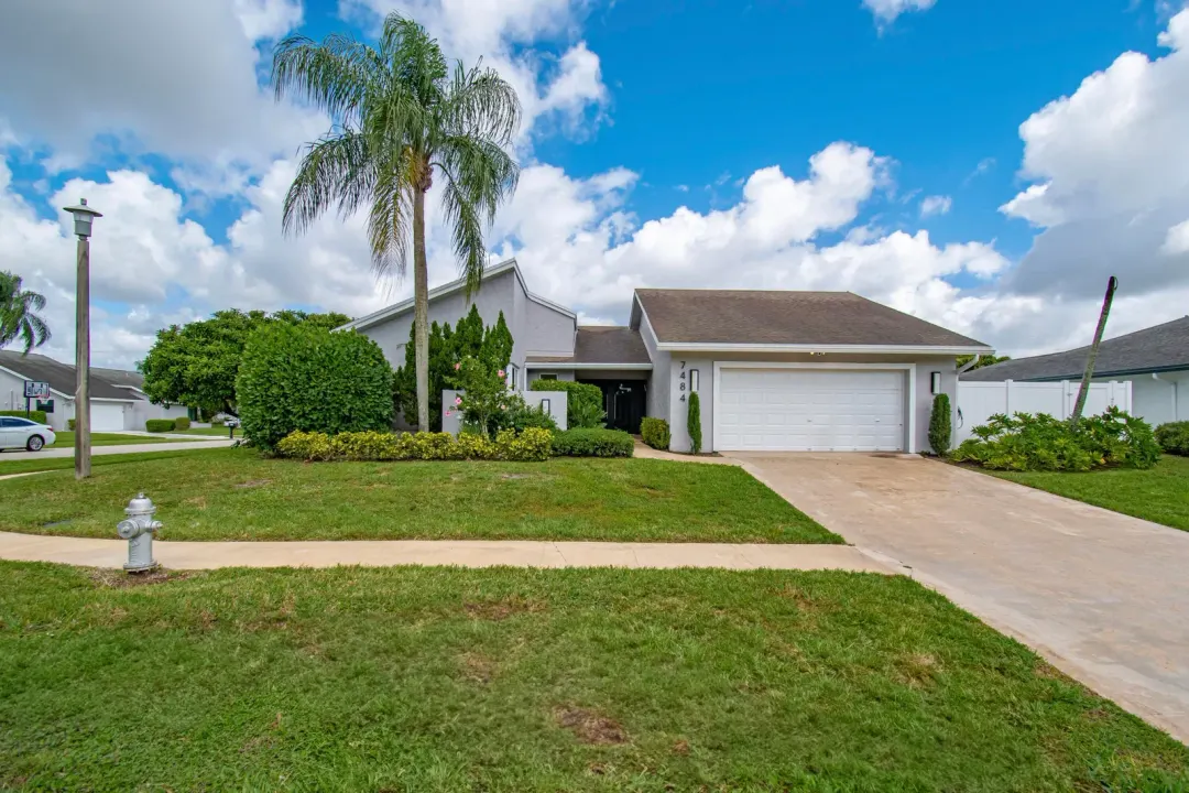7484 Malibu Crescent, Boca Raton, FL, 33433