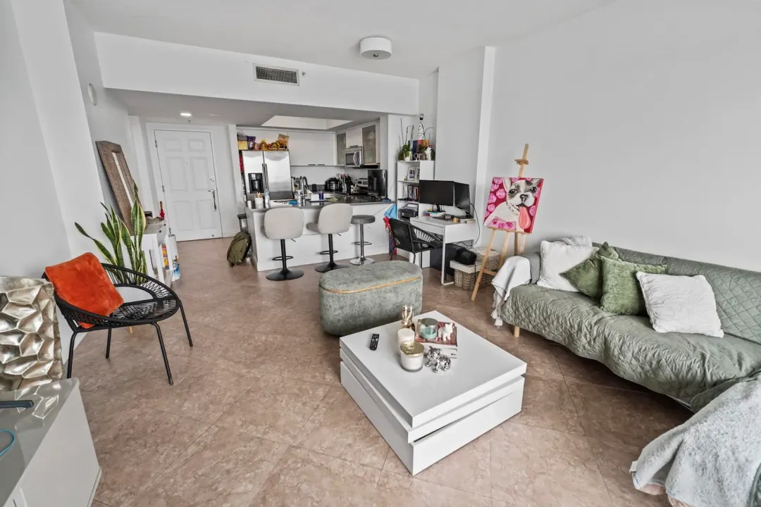 140 S Dixie Highway 733, Hollywood, FL 33020