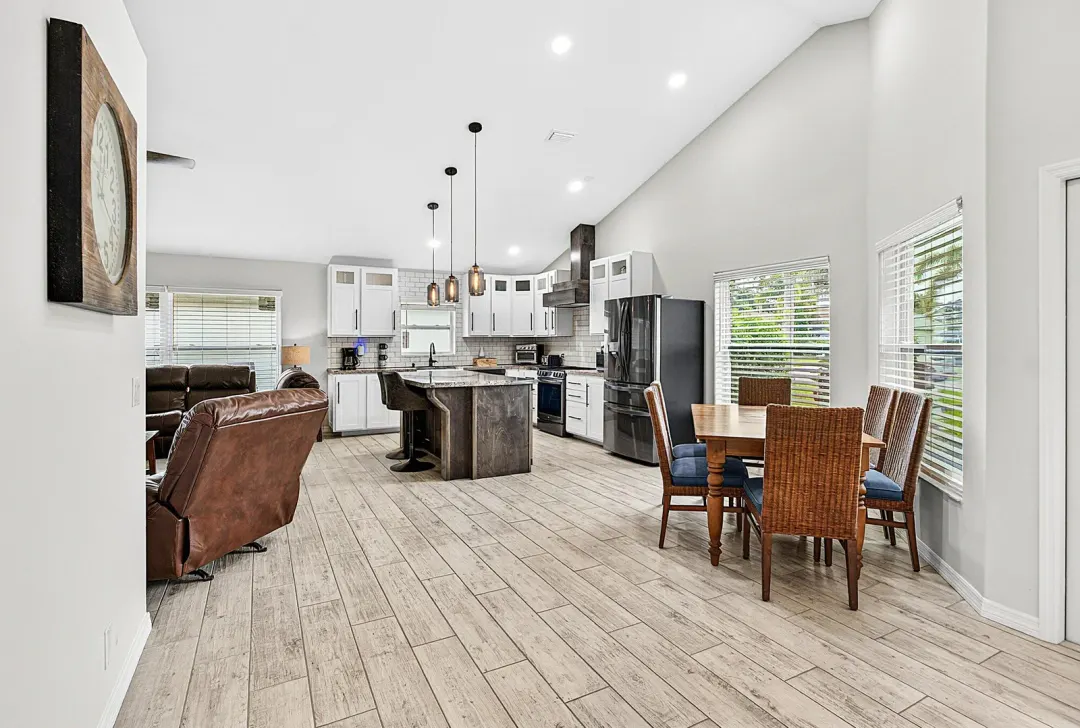 7876 Lake Champlain Court, Delray Beach, FL 33446