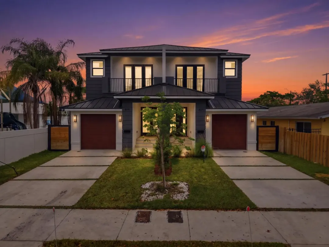 819 SW 1st Street, Fort Lauderdale, FL 33312