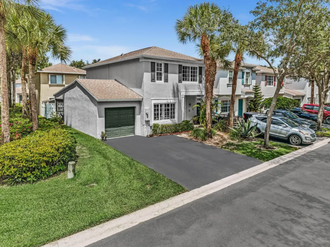 6001 Harbor Isle Way 494, Tamarac, FL 33321