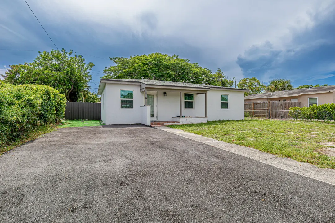1416 S C Street, Lake Worth Beach, FL, 33460