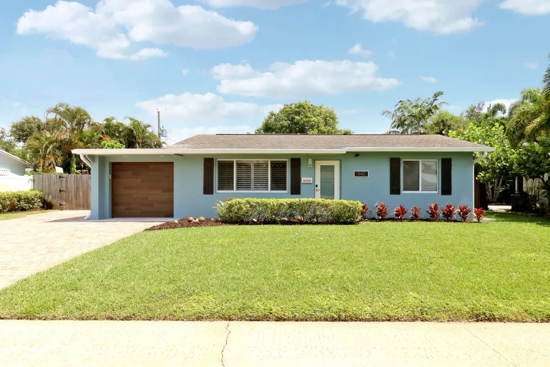 940 Dogwood Road, North Palm Beach, FL, 33408