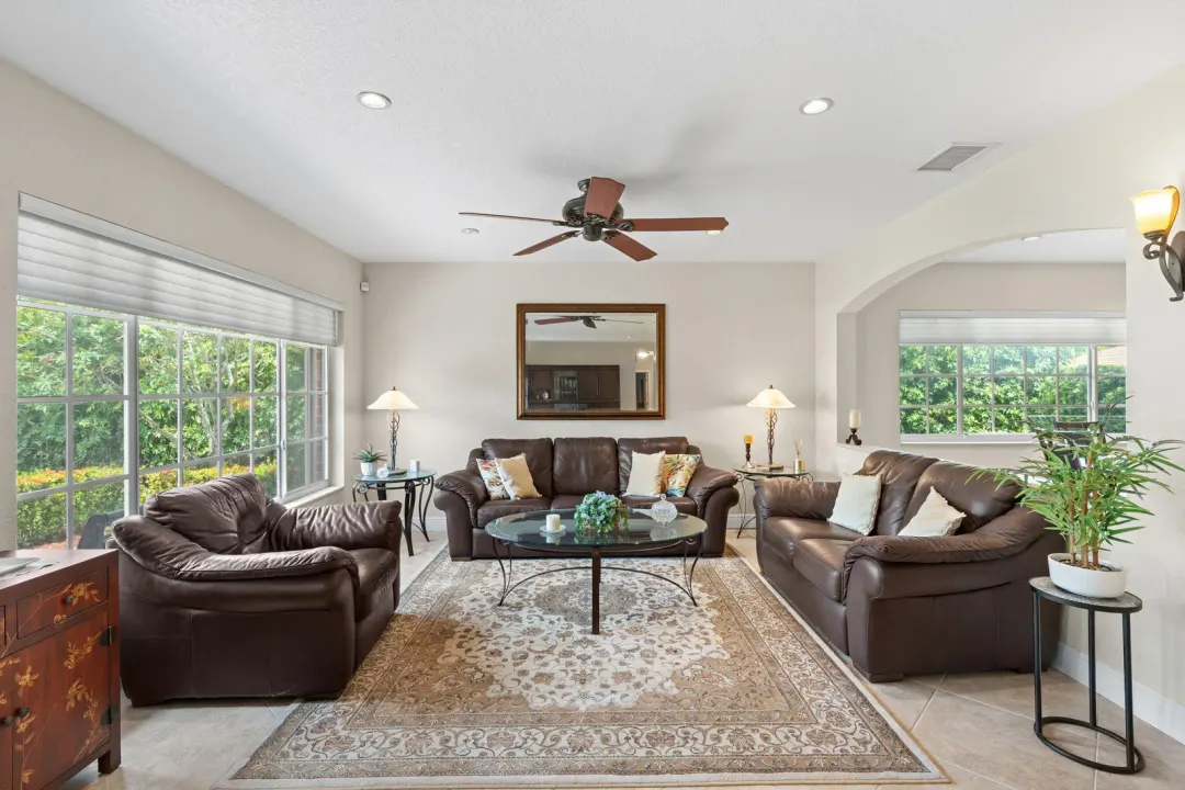 10520 NW 43rd Court, Coral Springs, FL 33065