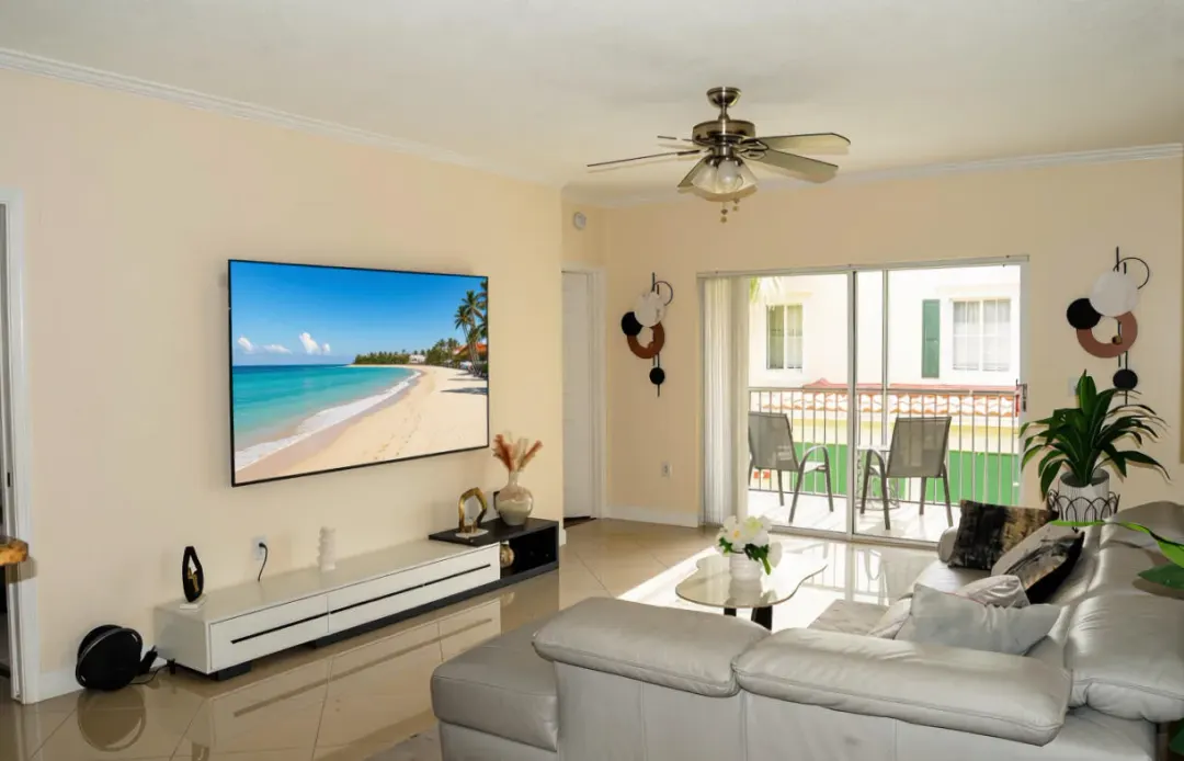 11685 W Atlantic 1923, Coral Springs, FL 33071