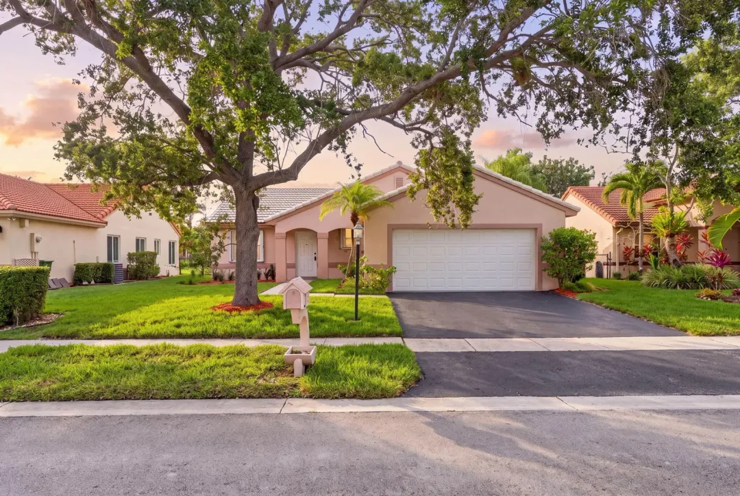 18871 NW 2nd Street, Pembroke Pines, FL, 33029
