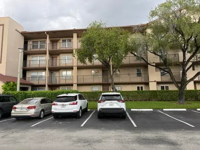 13455 SW 16th Court 212f, Pembroke Pines, FL 33027