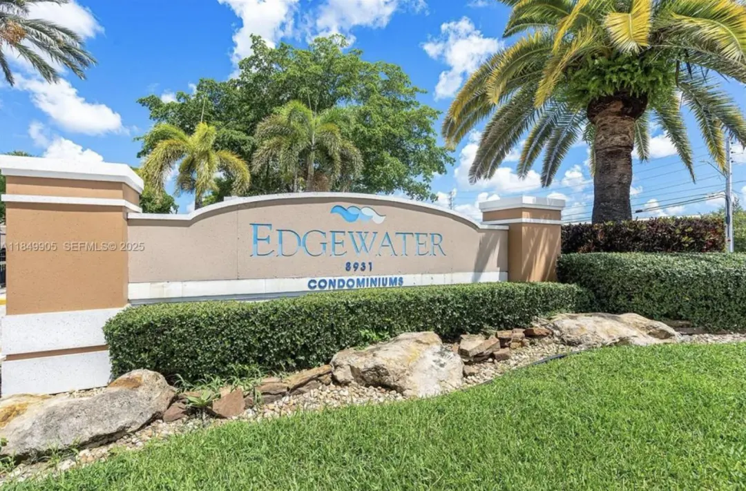 8955 Wiles Road 306, Coral Springs, FL 33067