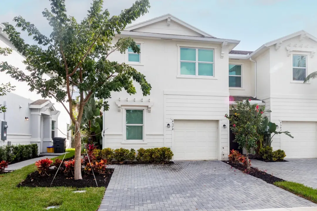 4578 Meyerson Place, Lake Worth, FL 33463