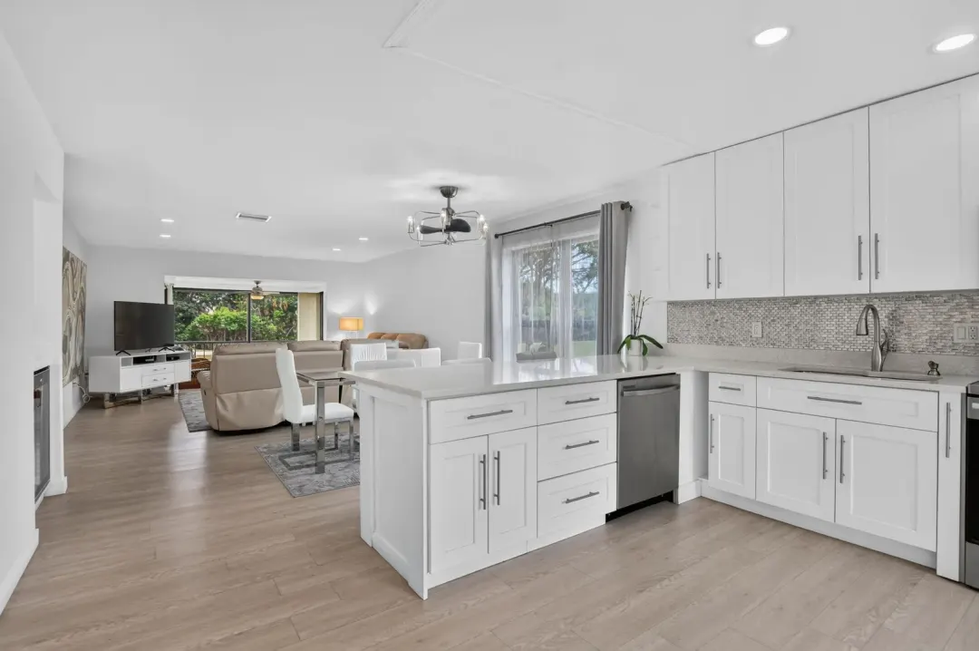 Address Withheld, Boca Raton, FL 33433