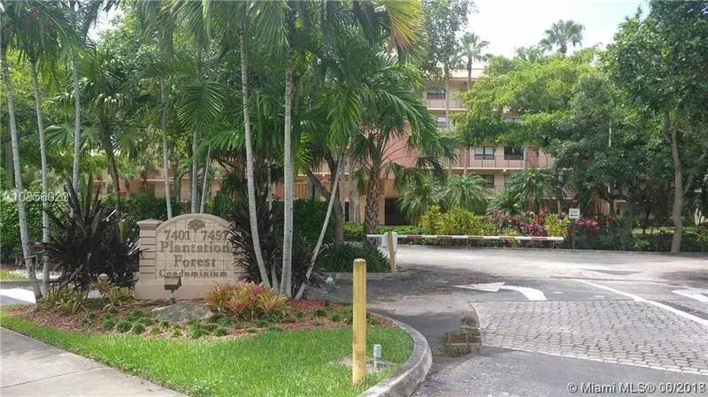 7451 NW 16th Street 104, Plantation, FL 33313