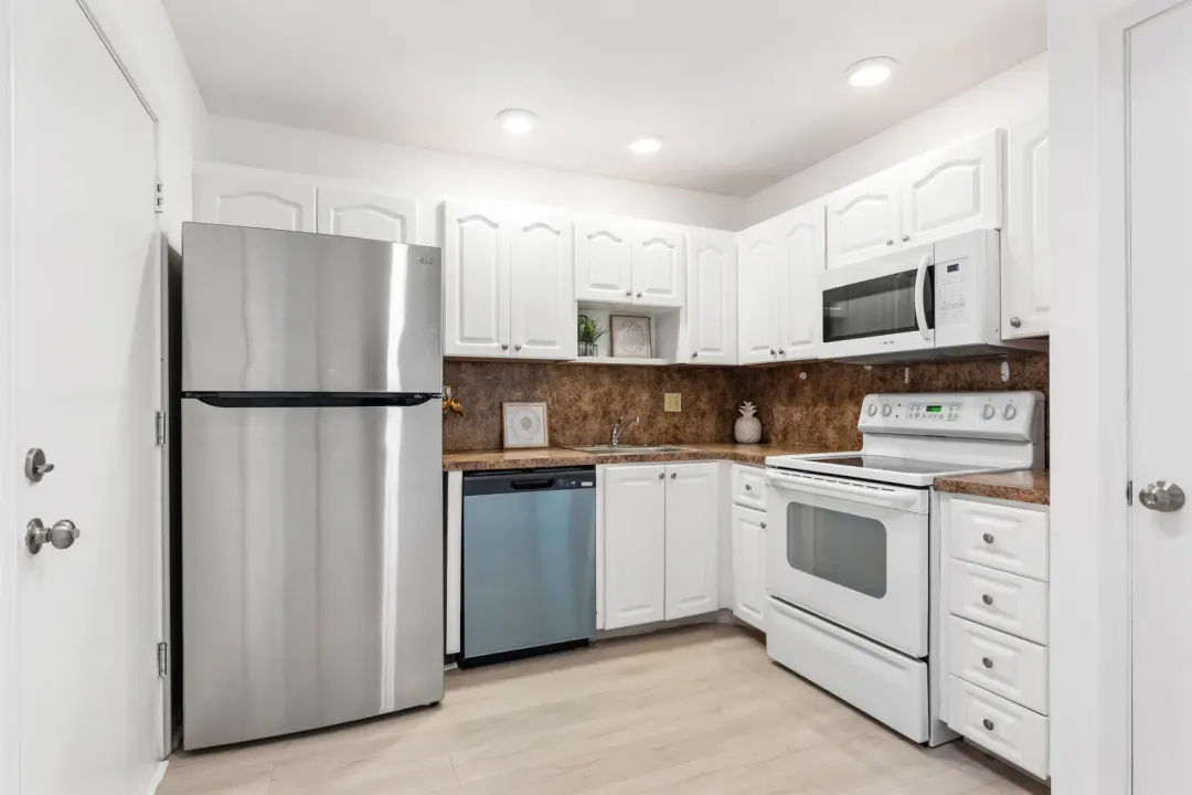 4851 NW 21st Street 203, Lauderhill, FL 33313