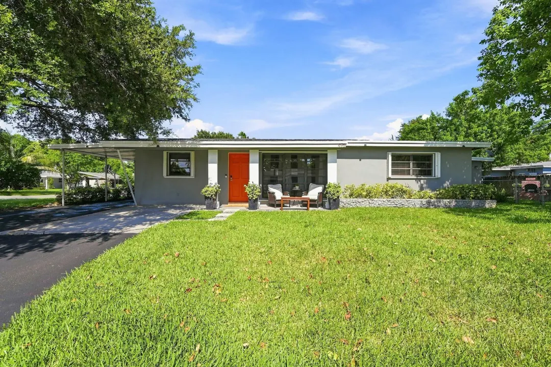 496 NW 47th Court, Oakland Park, FL 33309
